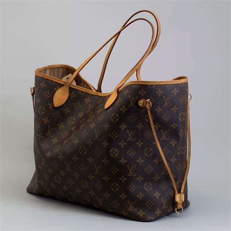 louis vuitton amazon gm|louis vuitton neverfull gm tote.